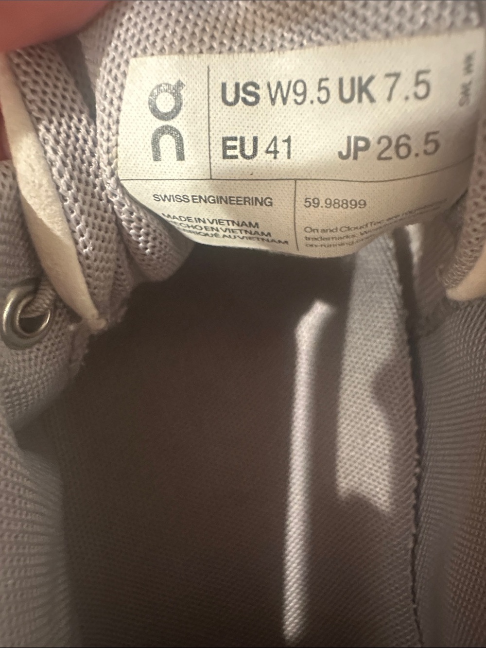 On Cloud 5 Womens 9.5 Running Shoes Lavender Sneakers 59.98899 Gym Treadmill - Picture 5 of 5